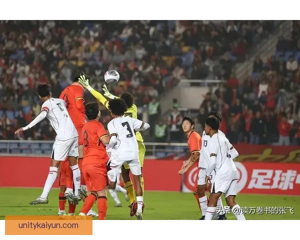 塔雷米在亚洲杯中表现亮眼，助力球队成功晋级下一轮